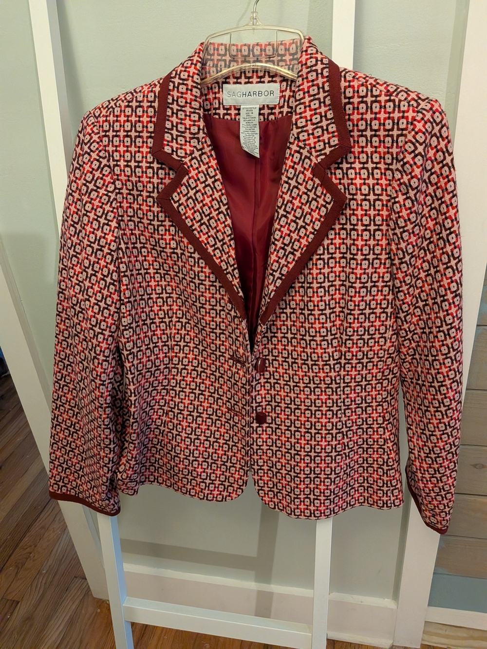 Sag Harbor Red Geometric Print Blazer with Contrast Trim